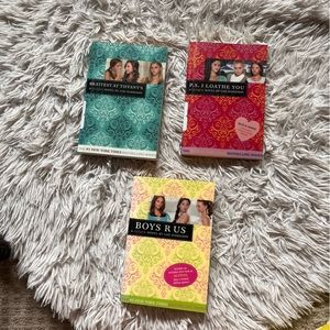 3 BOOKS; The clique novel series